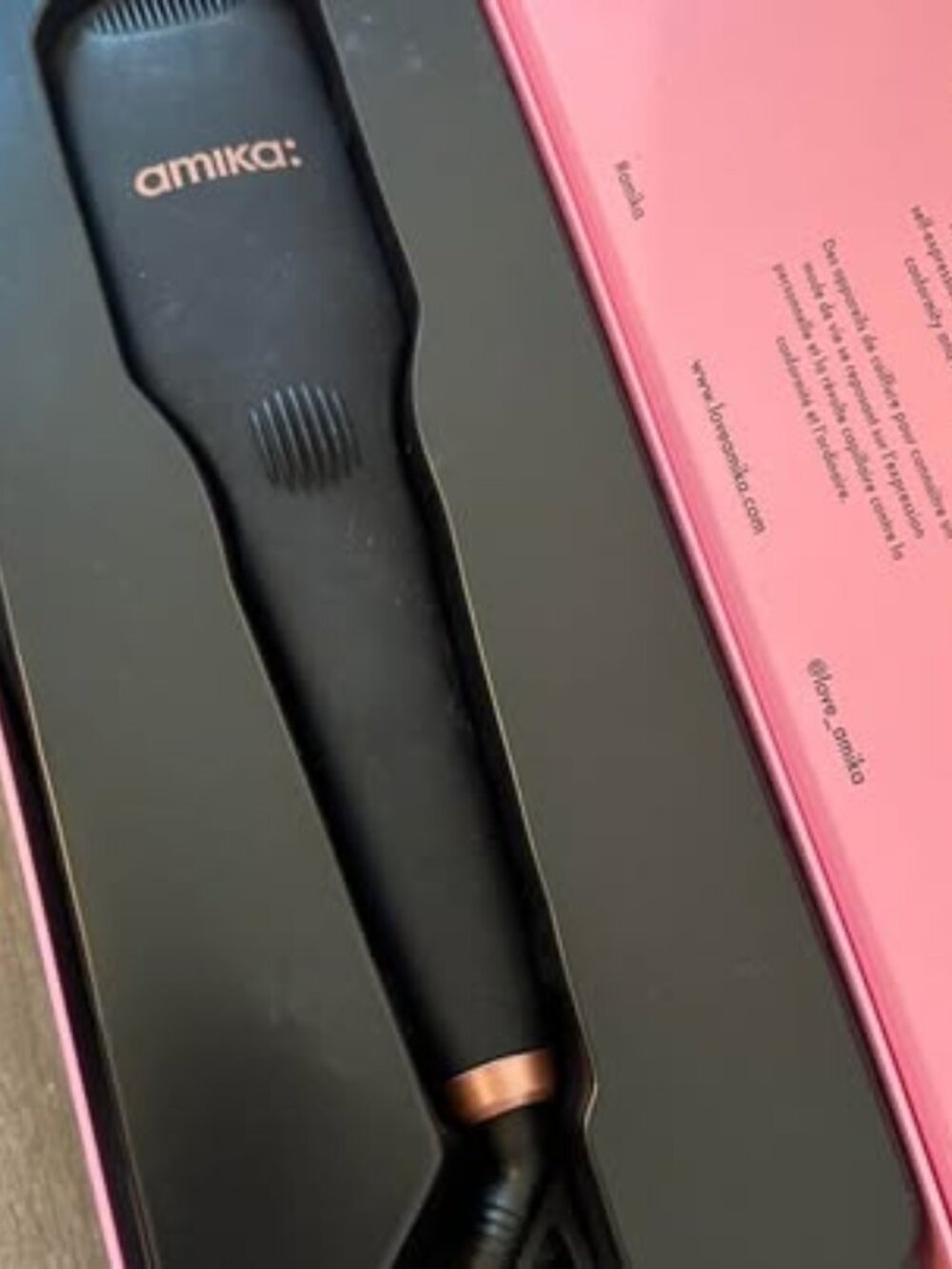 amika Polished Perfection 2.0 Straightening Brush